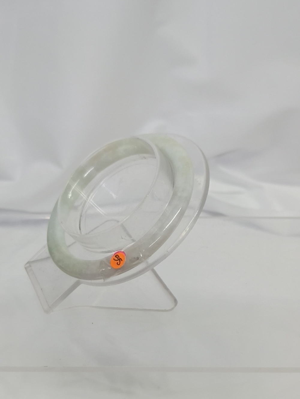 Jadeite Bangle - Picture 3 of 6